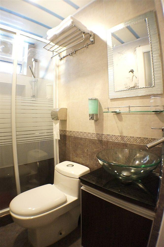 Rent-A-Room Hong Kong Dış mekan fotoğraf
